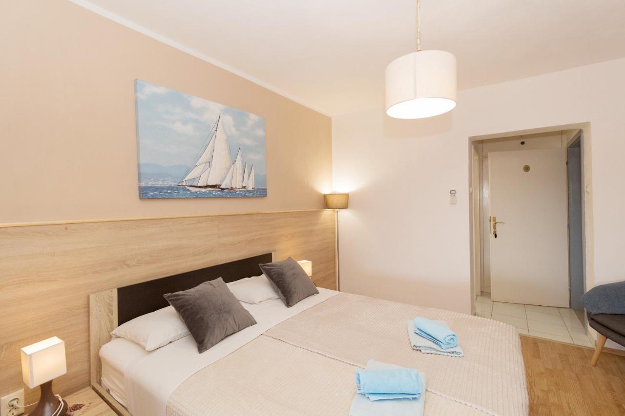 לינה וארוחת בוקר מדולין Bed & Breakfast Palma מראה חיצוני תמונה