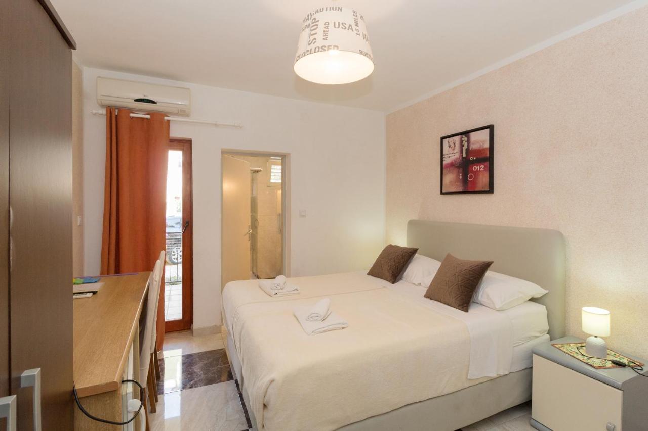 לינה וארוחת בוקר מדולין Bed & Breakfast Palma מראה חיצוני תמונה