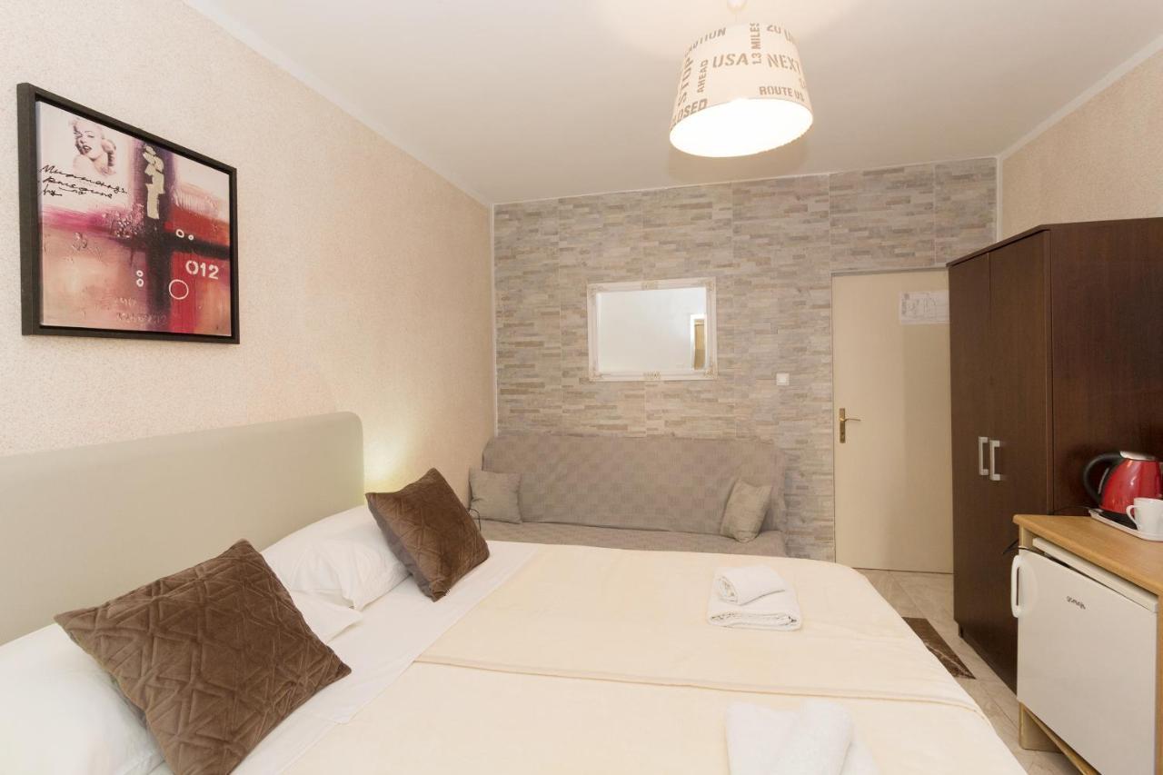 לינה וארוחת בוקר מדולין Bed & Breakfast Palma מראה חיצוני תמונה