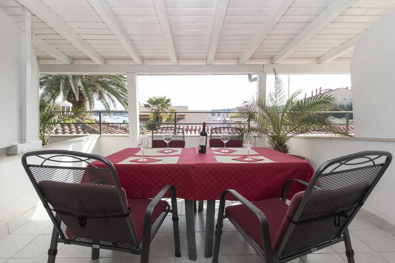 לינה וארוחת בוקר מדולין Bed & Breakfast Palma מראה חיצוני תמונה