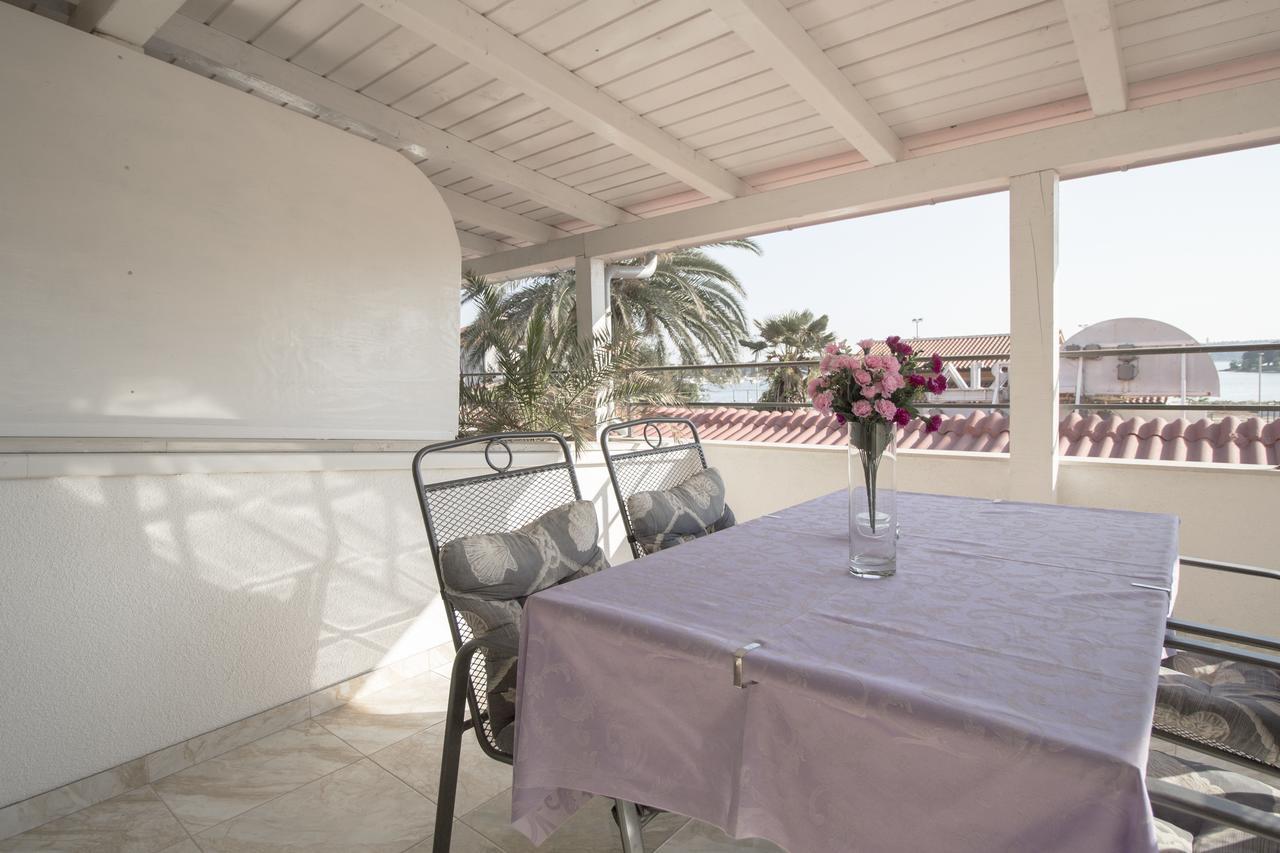לינה וארוחת בוקר מדולין Bed & Breakfast Palma מראה חיצוני תמונה